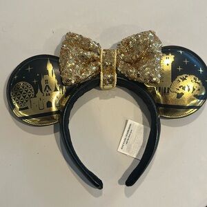 Walt Disney World Minnie Ears w/removable bow